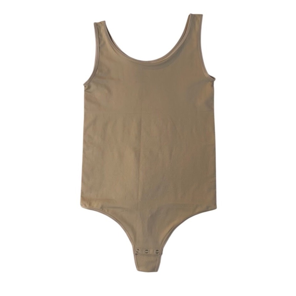 Yummie Thong Body Suit Seamless Tummy Control NWT (small spot)